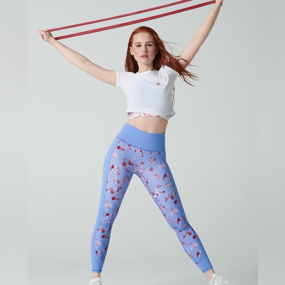 Blue Floral Activewear Set - Picture 10 of 10